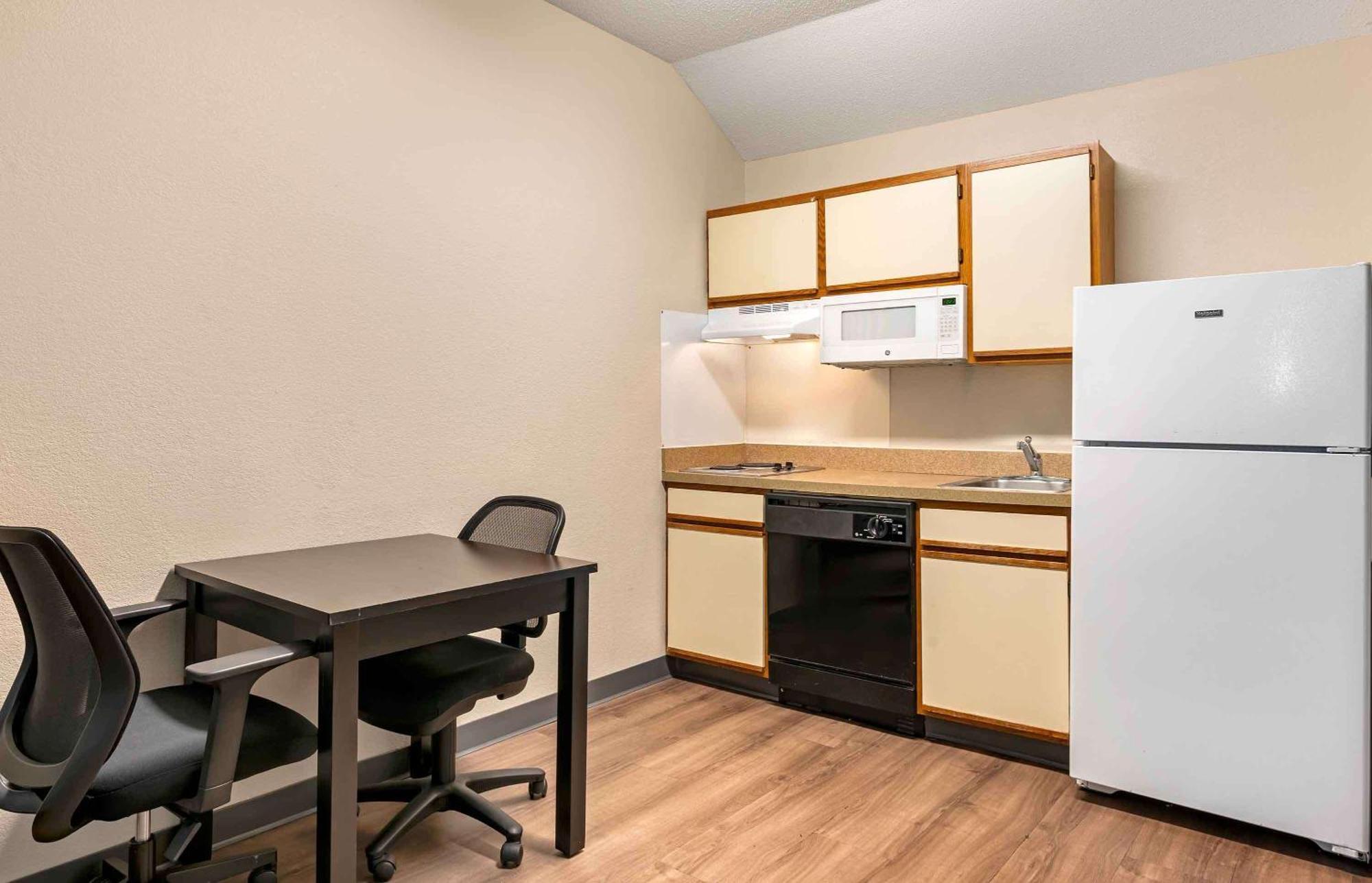 Extended Stay America Suites - Cincinnati - Blue Ash - Reed Hartman Bagian luar foto